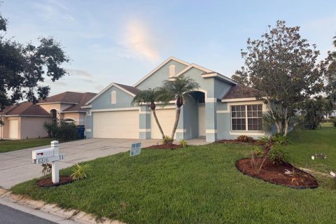 Casa en alquiler en Palmetto, Florida, 4 dormitorios, 194.17 m2 № 1870367 - foto 1