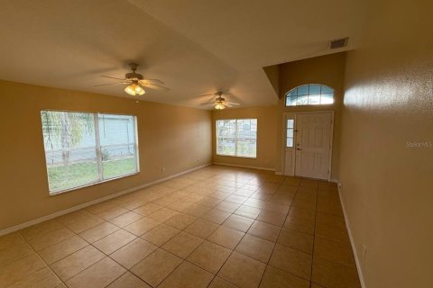 Casa en alquiler en Palmetto, Florida, 4 dormitorios, 194.17 m2 № 1870367 - foto 3