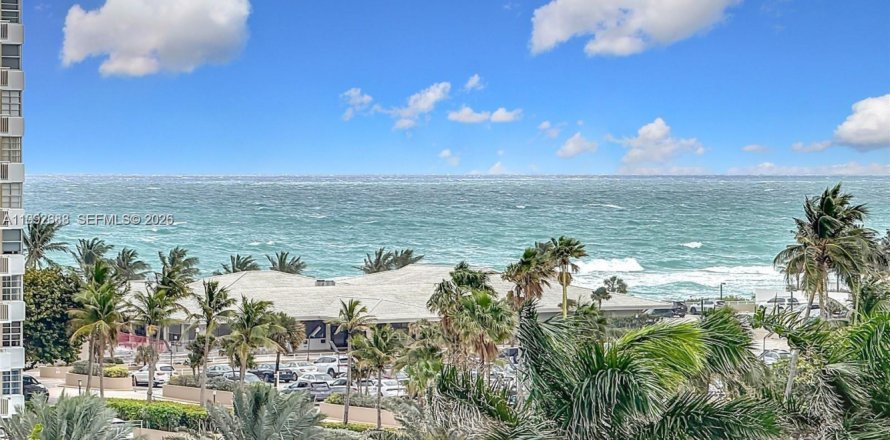 Condo à Hallandale Beach, Floride, 1 chambre № 2056802