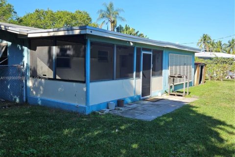 Casa en venta en Margate, Florida, 2 dormitorios, 90.58 m2 № 1993726 - foto 22