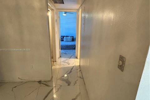 Copropriété à vendre à Aventura, Floride: 1 chambre, 75.25 m2 № 1729747 - photo 9