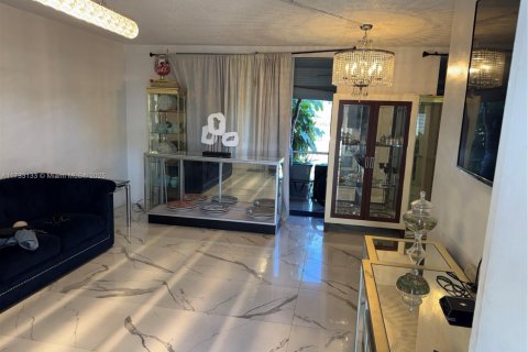Copropriété à vendre à Aventura, Floride: 1 chambre, 75.25 m2 № 1729747 - photo 6