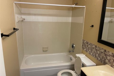 Condo in Kissimmee, Florida, 2 bedrooms  № 1823301 - photo 4