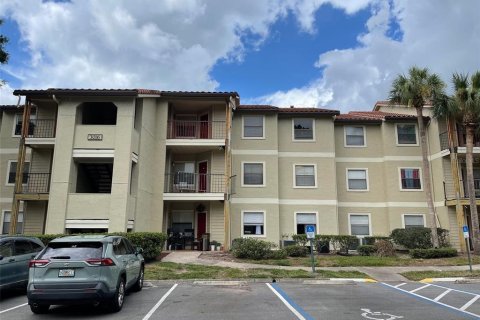 Condo in Kissimmee, Florida, 2 bedrooms  № 1823301 - photo 1