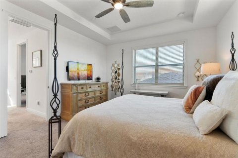 House in Orlando, Florida 3 bedrooms, 189.8 sq.m. № 2235054 - photo 24