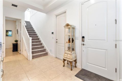 House in Orlando, Florida 3 bedrooms, 189.8 sq.m. № 2235054 - photo 7