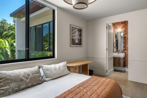 Casa en venta en Miami, Florida, 5 dormitorios, 321.53 m2 № 2244642 - foto 26