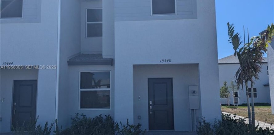 Touwnhouse à Homestead, Floride 4 chambres № 2020422