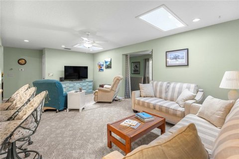 House in Ocala, Florida 2 bedrooms, 162.39 sq.m. № 2238037 - photo 10