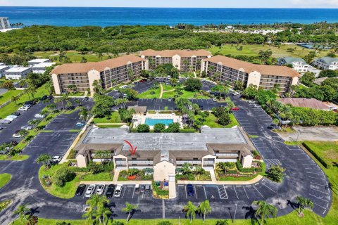 Condo à Jupiter, Floride, 2 chambres  № 2269279