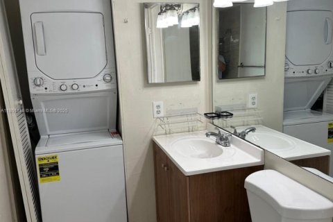 Copropriété à louer à Miami, Floride: 2 chambres, 83.43 m2 № 1855329 - photo 9
