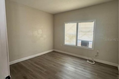 Villa ou maison à louer à Lakeland, Floride: 2 chambres, 83.61 m2 № 2381201 - photo 7