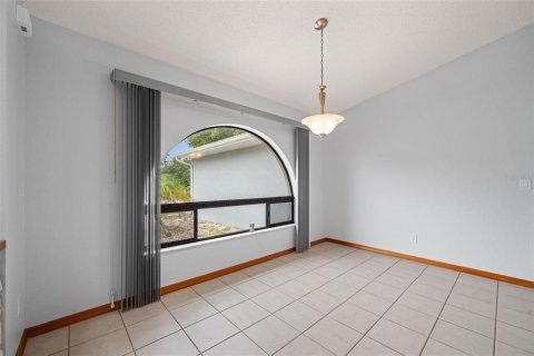 House in Spring Hill, Florida 3 bedrooms, 151.8 sq.m. № 1917964 - photo 9