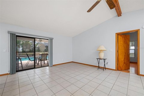 House in Spring Hill, Florida 3 bedrooms, 151.8 sq.m. № 1917964 - photo 7