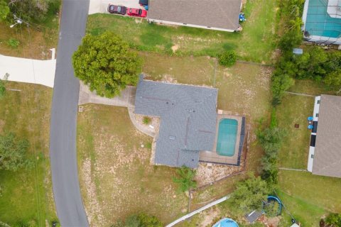 House in Spring Hill, Florida 3 bedrooms, 151.8 sq.m. № 1917964 - photo 3