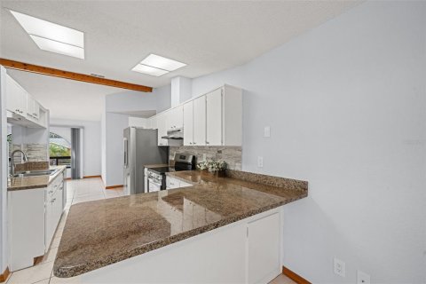 House in Spring Hill, Florida 3 bedrooms, 151.8 sq.m. № 1917964 - photo 16