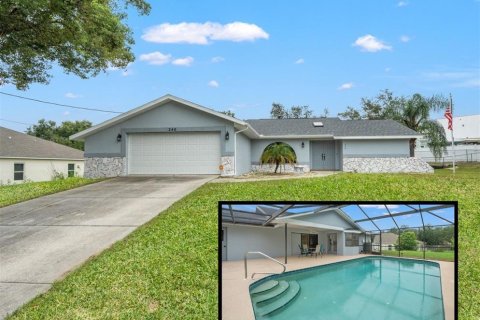 House in Spring Hill, Florida 3 bedrooms, 151.8 sq.m. № 1917964 - photo 1