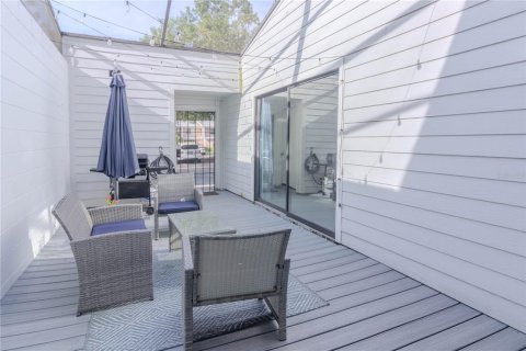 Condo in Gainesville, Florida, 2 bedrooms  № 2223154 - photo 7