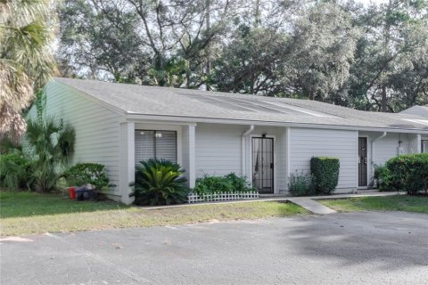 Condo in Gainesville, Florida, 2 bedrooms  № 2223154 - photo 5
