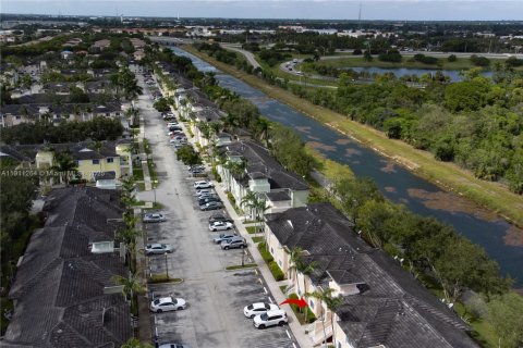 Condominio en alquiler en Homestead, Florida, 3 dormitorios, 113.43 m2 № 1969365 - foto 29