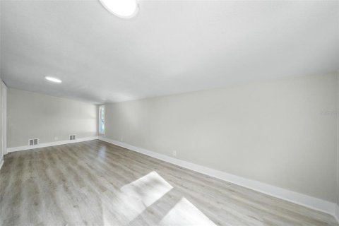Casa en venta en Avon Park, Florida, 5 dormitorios, 304.07 m2 № 1392200 - foto 19