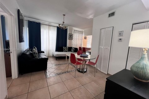 Copropriété à vendre à Miami Beach, Floride: 1 chambre № 2058752 - photo 3
