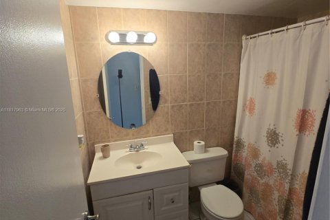 Купить кондоминиум в Майами, Флорида 2 спальни, 109.25м2, № 1774600 - фото 20