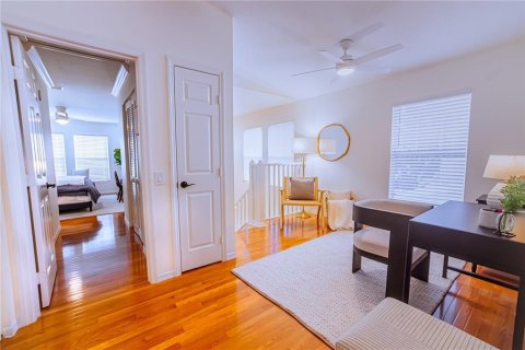 Touwnhouse à vendre à Tampa, Floride: 2 chambres, 128.02 m2 № 1912664 - photo 17