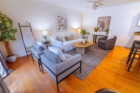 Touwnhouse à vendre à Tampa, Floride: 2 chambres, 128.02 m2 № 1912664 - photo 6