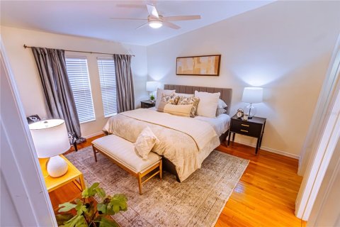 Touwnhouse à vendre à Tampa, Floride: 2 chambres, 128.02 m2 № 1912664 - photo 11