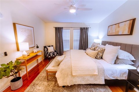 Touwnhouse à vendre à Tampa, Floride: 2 chambres, 128.02 m2 № 1912664 - photo 12