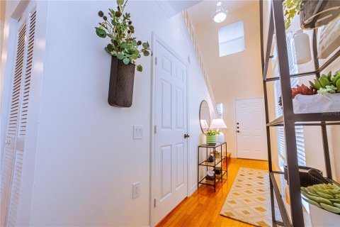 Touwnhouse à vendre à Tampa, Floride: 2 chambres, 128.02 m2 № 1912664 - photo 3