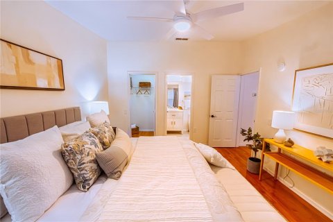 Touwnhouse à vendre à Tampa, Floride: 2 chambres, 128.02 m2 № 1912664 - photo 14