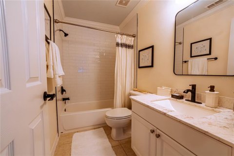 Touwnhouse à vendre à Tampa, Floride: 2 chambres, 128.02 m2 № 1912664 - photo 23