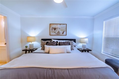 Touwnhouse à vendre à Tampa, Floride: 2 chambres, 128.02 m2 № 1912664 - photo 21