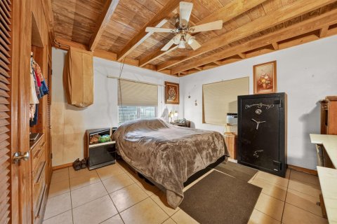 Villa ou maison à vendre à St. Lucie, Floride: 2 chambres, 75.53 m2 № 2188842 - photo 24