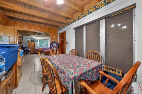 Villa ou maison à vendre à St. Lucie, Floride: 2 chambres, 75.53 m2 № 2188842 - photo 11