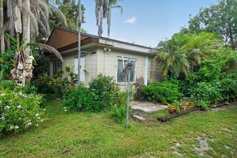 Villa ou maison à vendre à St. Lucie, Floride: 2 chambres, 75.53 m2 № 2188842 - photo 5