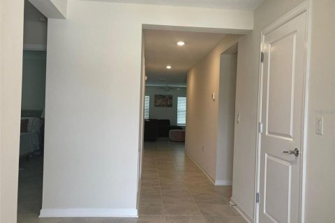 Casa en alquiler en Kissimmee, Florida, 4 dormitorios, 171.22 m2 № 1919210 - foto 20