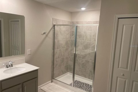 Casa en alquiler en Kissimmee, Florida, 4 dormitorios, 171.22 m2 № 1919210 - foto 11