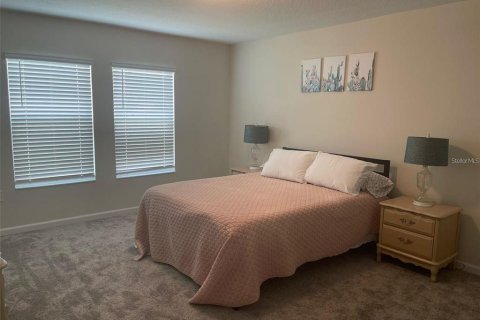 Casa en alquiler en Kissimmee, Florida, 4 dormitorios, 171.22 m2 № 1919210 - foto 13