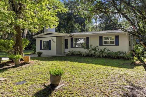 House in Homosassa, Florida 3 bedrooms, 153.85 sq.m. № 1834603 - photo 1