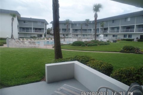 Copropriété à louer à Ormond Beach, Floride: 2 chambres, 94.76 m2 № 2125214 - photo 15