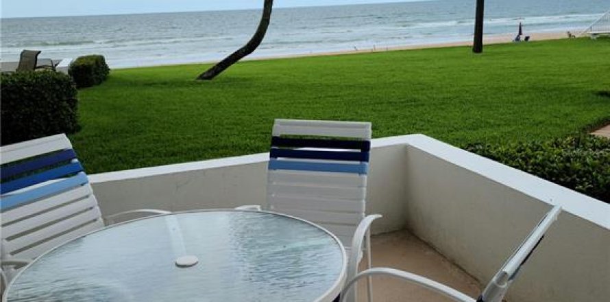 Condo à Ormond Beach, Floride, 2 chambres  № 2125214