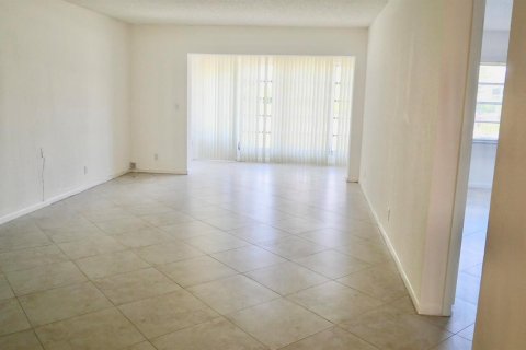 Copropriété à louer à Delray Beach, Floride: 2 chambres, 108.88 m2 № 2261973 - photo 15