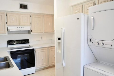 Copropriété à louer à Delray Beach, Floride: 2 chambres, 108.88 m2 № 2261973 - photo 7