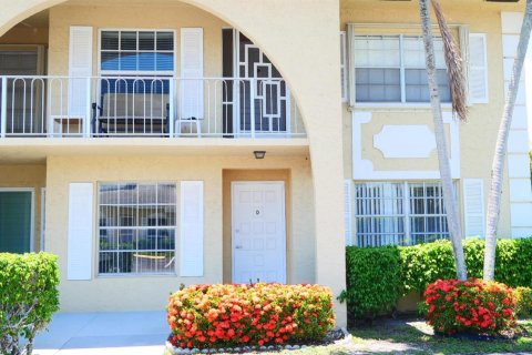 Copropriété à louer à Delray Beach, Floride: 2 chambres, 108.88 m2 № 2261973 - photo 2