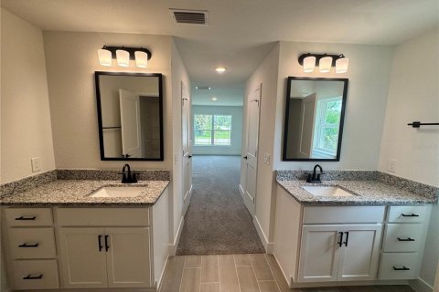 House in North Port, Florida 3 bedrooms, 172.8 sq.m. № 1836887 - photo 4