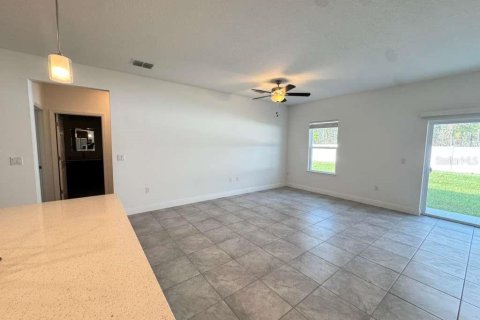 Villa ou maison à louer à Ocala, Floride: 4 chambres, 157.56 m2 № 2402817 - photo 13