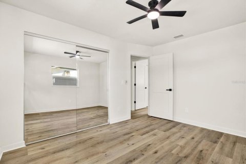 House in Seminole, Florida 3 bedrooms, 97.92 sq.m. № 2429647 - photo 10